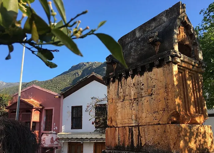 Aze's Garden Appartement Kaş