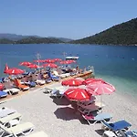 Apartament Aze's Garden Kaş